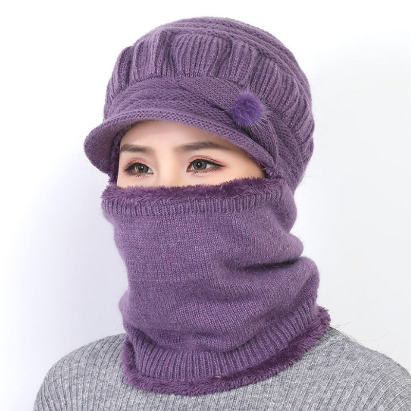 冬コーデにぴったり!マフラー一体型ニット帽