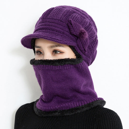 冬コーデにぴったり！マフラー一体型ニット帽