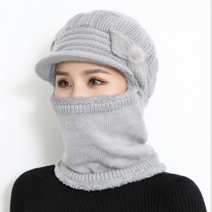 冬コーデにぴったり！マフラー一体型ニット帽