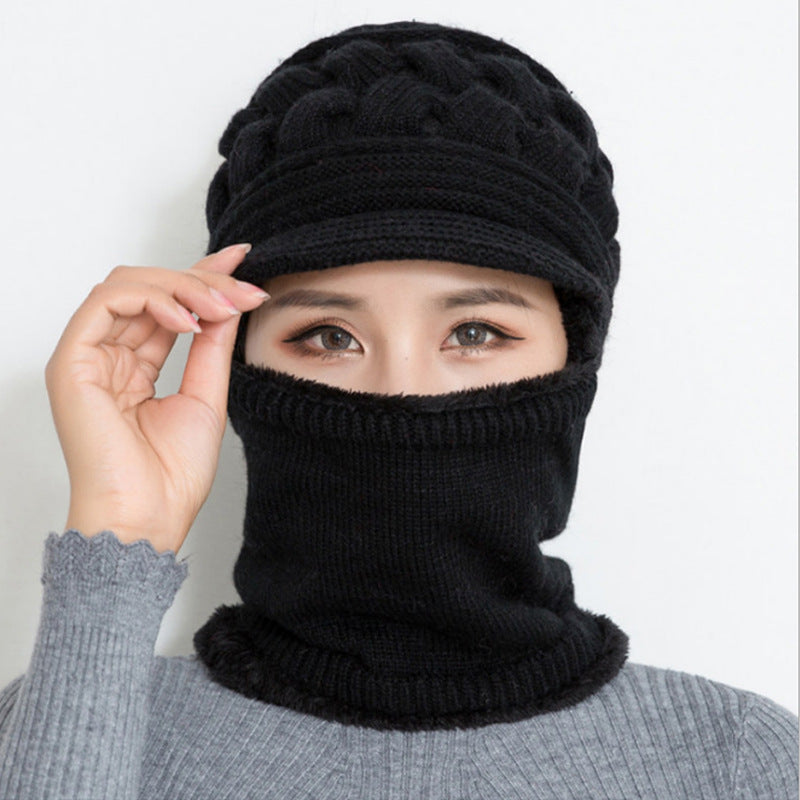 冬コーデにぴったり！マフラー一体型ニット帽